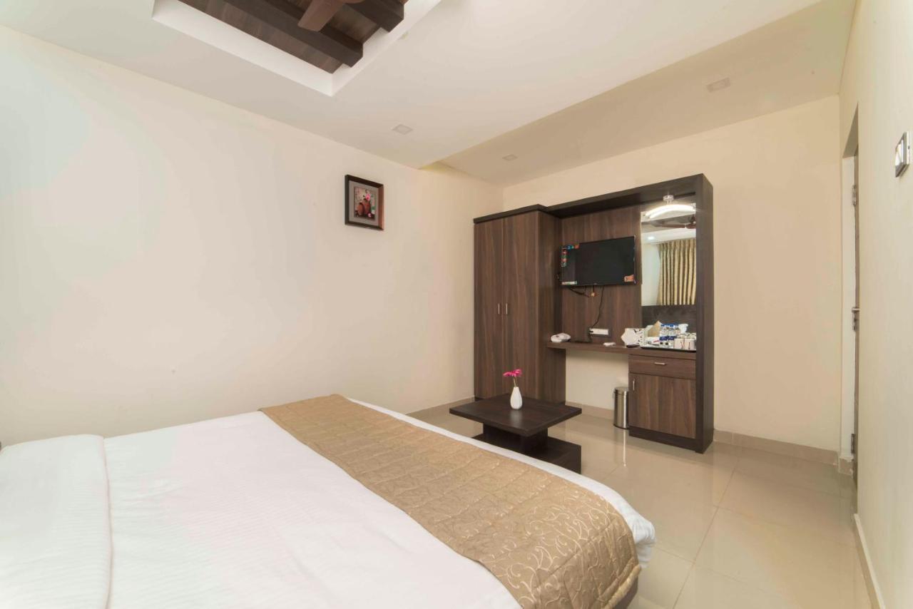 Hotel Sami V Landmarks Arantāngi Dış mekan fotoğraf