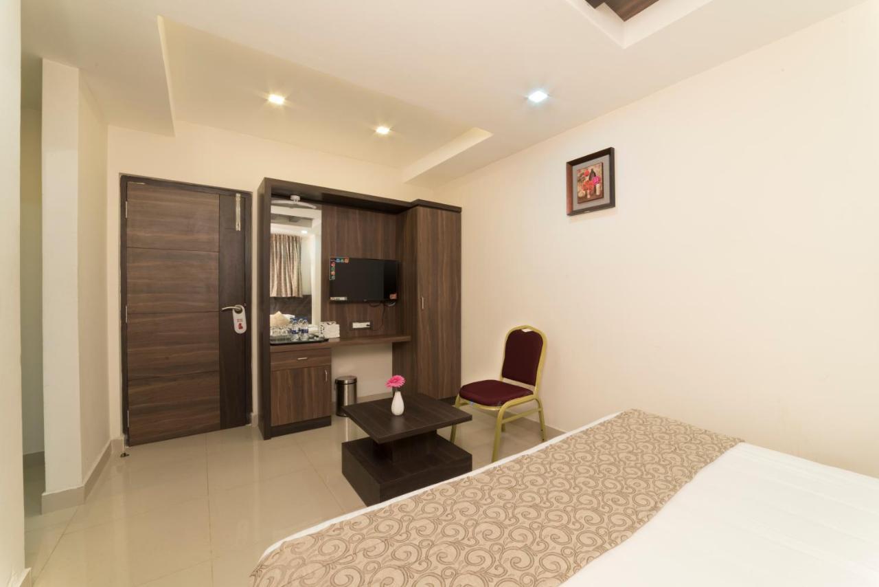 Hotel Sami V Landmarks Arantāngi Dış mekan fotoğraf